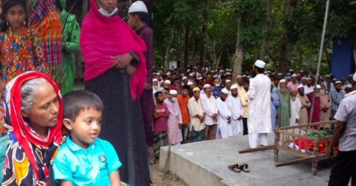 কোরআন পড়া অবস্থায় ওরা আমার স্বামীকে হ*ত্যা করেছে, আমি স্বামী হ*ত্যার বিচার চাই