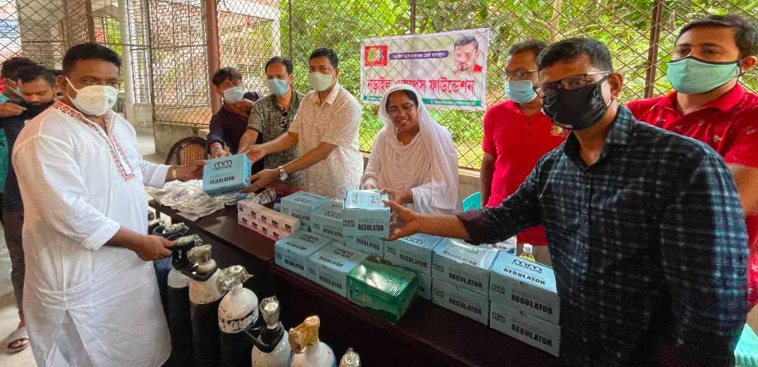 করোনা রো/গিদের সেবা দিতে নড়াইল এক্সপ্রেসে যুক্ত হলো আরও ১৫টি সিলিন্ডার